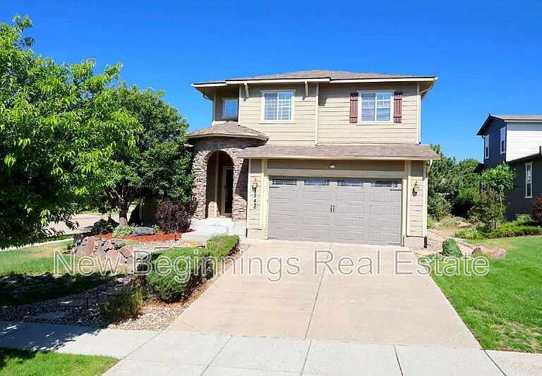 8742 Stony Creek Dr — Photo 1