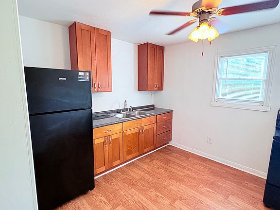 5th image of 1705 N 30th St #A
