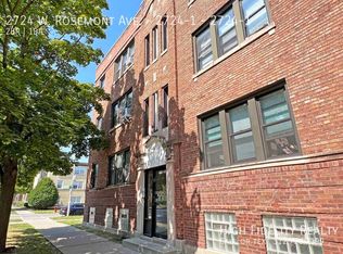 2724 W Rosemont Ave #1, Chicago, IL 60659
