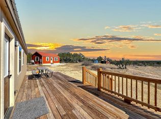 1058 Kc, London, TX 76854