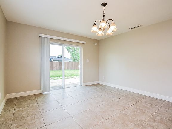 5th image of 5401 Ferrol Dr
