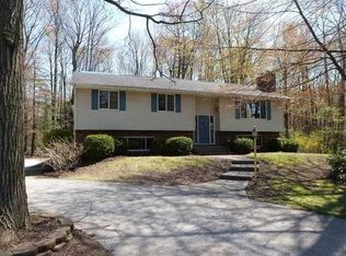 18246 W Spring Lake Rd, Spring Lake, MI 49456