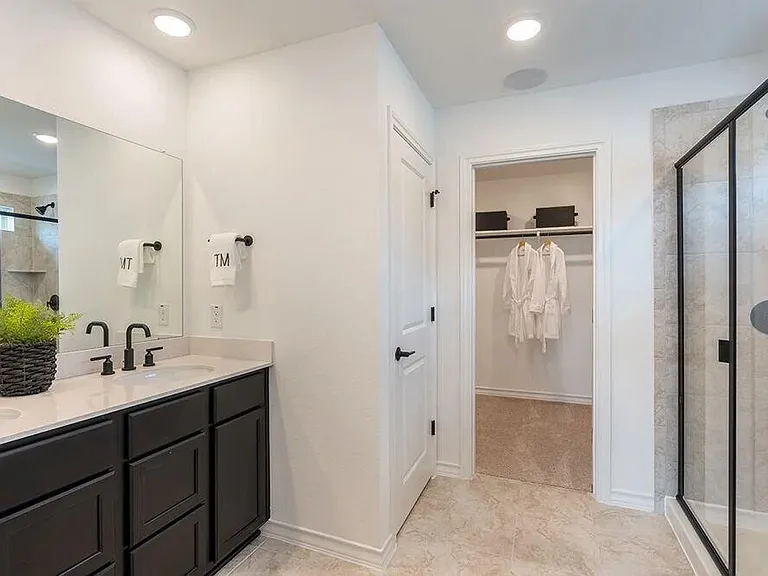 1420 Carvin Way — Photo 11