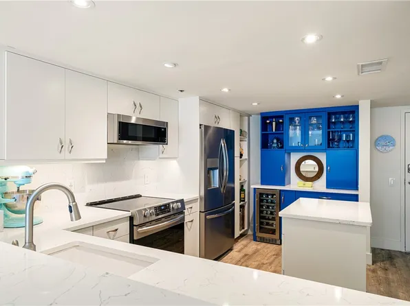 2700 N Highway A1a APT 207, Fort Pierce, FL 34949