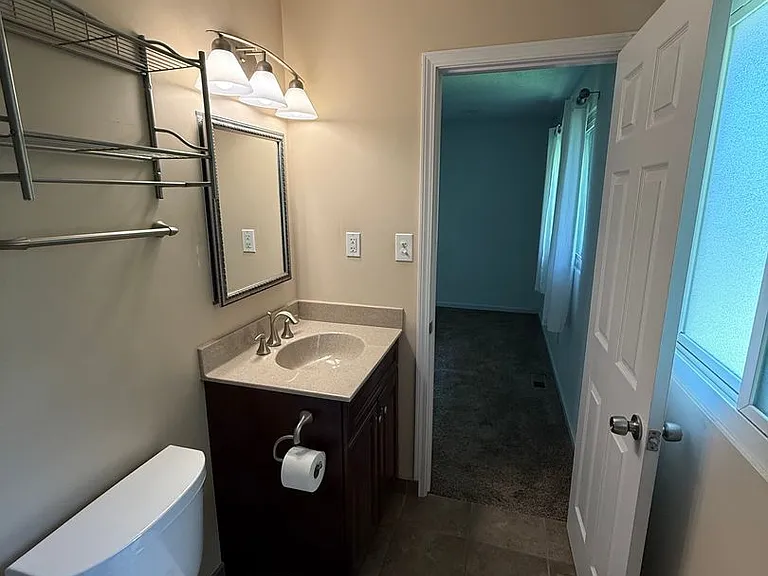 5360 Glencullen Way — Photo 15