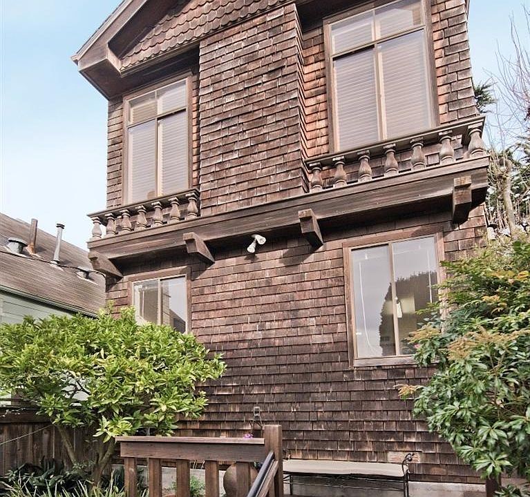 1st image of 335 Diamond St