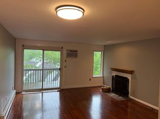 20 E Pembroke Rd UNIT 9, Danbury, CT 06810