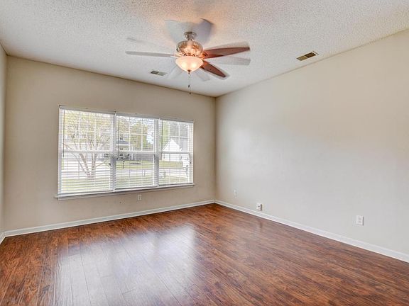 4th image of 244 Highwoods Plantation Ave