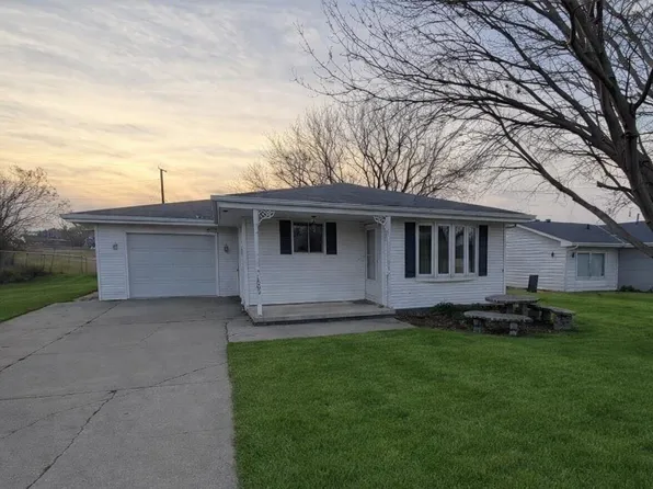 1009 S Lincoln St, Madison, NE 68748