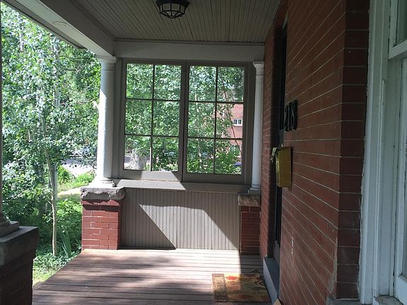 2nd image of 218 S Clarkson St