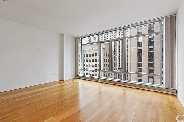 Rented by Sotheby's International Realty | media 10