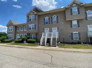 4194 Bowman Meadow Dr, Canal Winchester, OH 43110