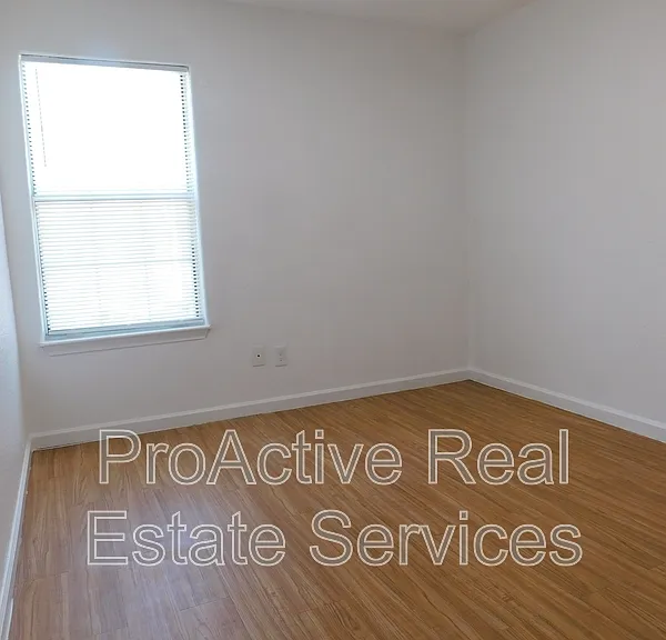 603 Spirit Ct #1 — Photo 10