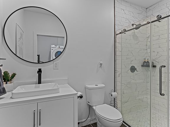 3rd image of 3021 Botany St