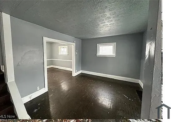 3603 E 108th St — Photo 2