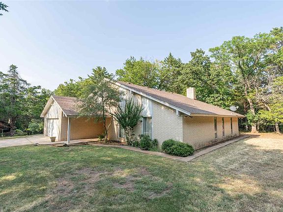 5th image of 2103 Tanglewood Cir