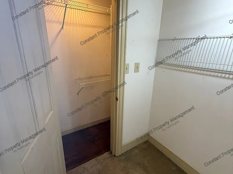 1031 Bond St #1 — Photo 10