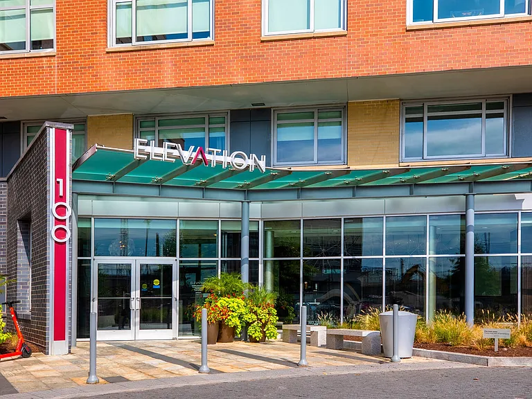 Elevation at Washington Gateway — Photo 29