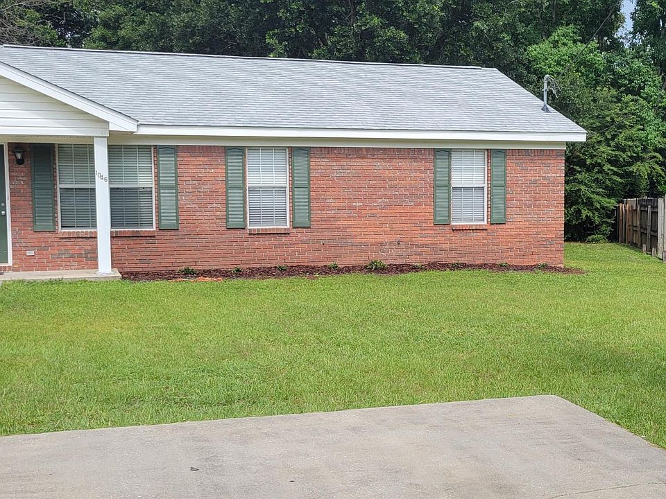 1st image of 1046 Peakview Dr