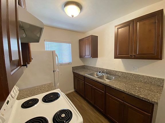 5th image of 4609 Bancroft St APT 3