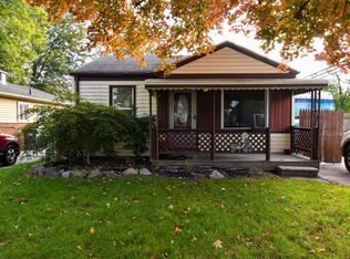 6971 Wilkie St, Taylor, MI 48180
