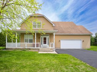 306 Winding Trl, Genoa, IL 60135