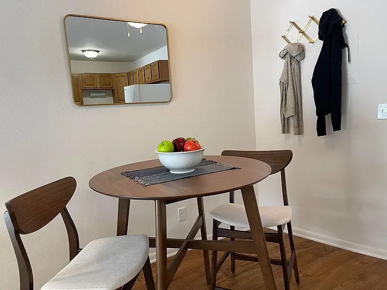 MOVE IN SPECIAL $600 Off your Move-in cost! Call the office for more details — Photo 8