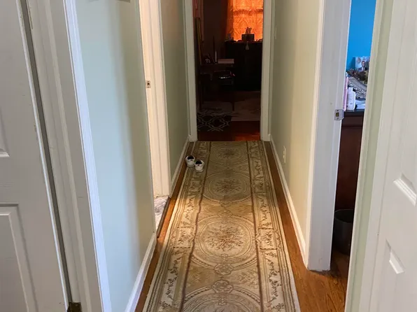 32 Lincoln Parkway image 4 of 14