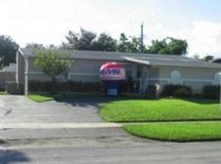 610 NW 70th Ave, Hollywood, FL 33024