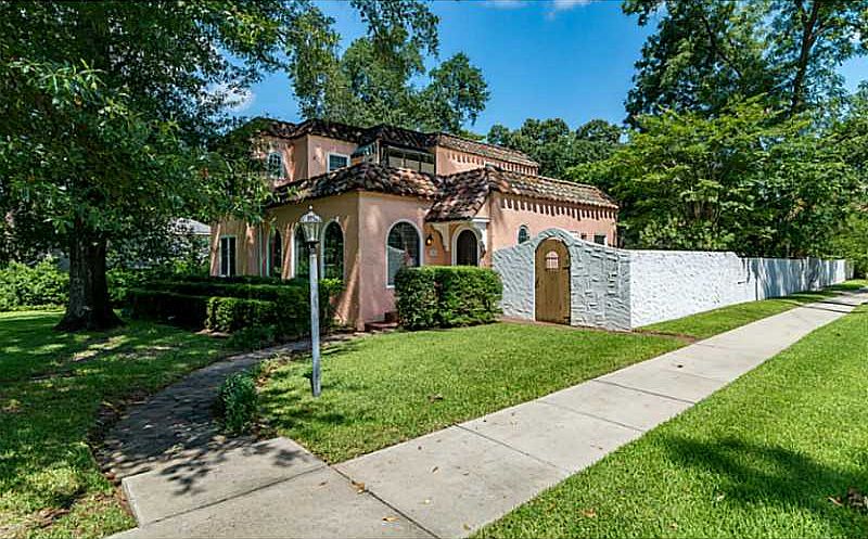 1st image of 306 Gladstone Blvd