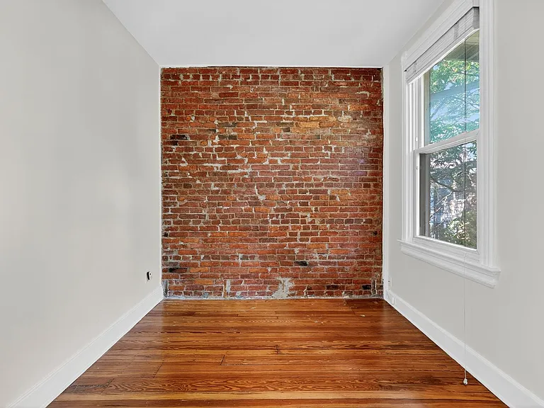 1427 Monroe St NW — Photo 24