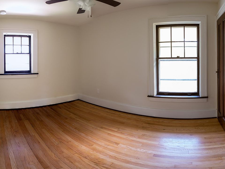 1st image of 124 S Prospect St #1