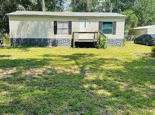 414 3rd St NW, Steinhatchee, FL 32348