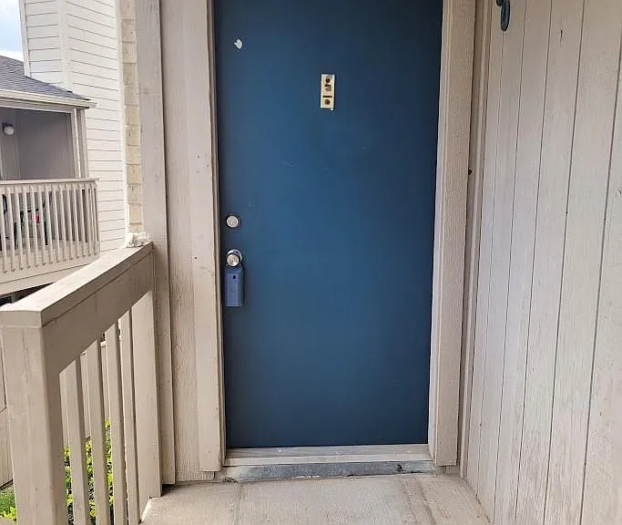3919 Fairmont Pkwy #180 — Photo 1