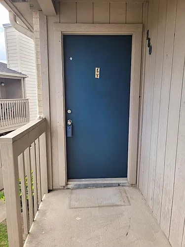 3919 Fairmont Pkwy Photo 1