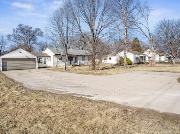 7212 La Porte Rd, Washburn, IA 50702
