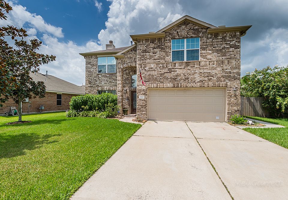 1st image of 2111 Kingfisher Ct