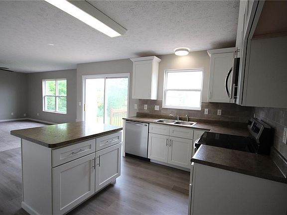5th image of 6970 Belleglade Dr