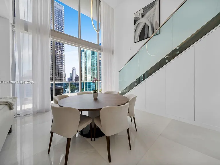 200 Biscayne Boulevard Way #1406 — Photo 5