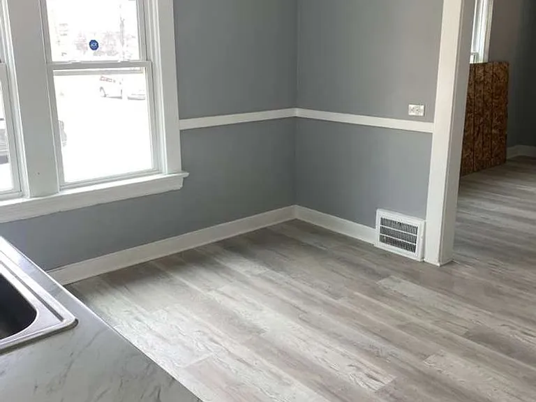 792 London Rd — Photo 5