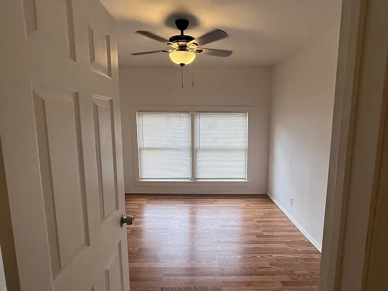 729 E Eubanks St — Photo 10