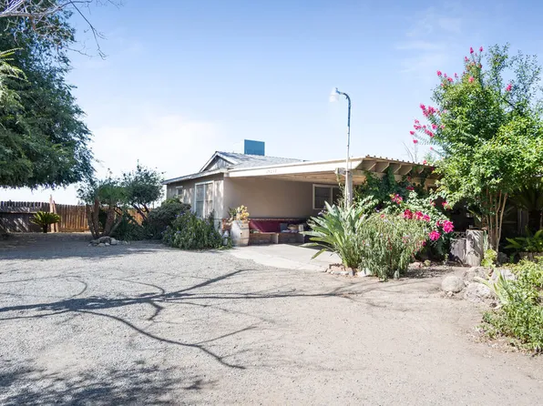 24351 Ave 216, Lindsay, CA 93247