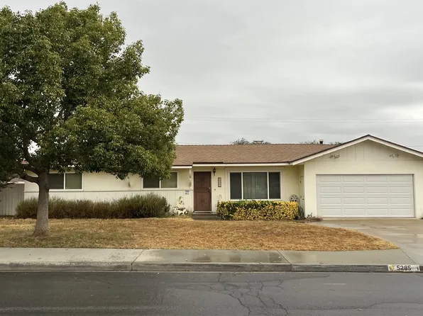 5285 Peacock Ln, Riverside, CA 92505