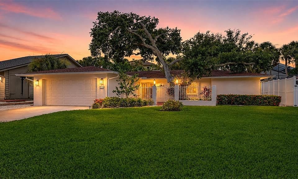 1st image of 734 BIRDSONG LANE