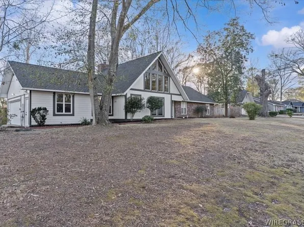 202 E Kingswood Dr, Enterprise, AL 36330