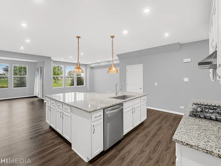 597 Watercress Dr — Photo 13