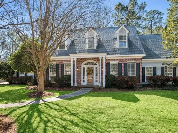 170 Remington Dr, Mandeville, LA 70448