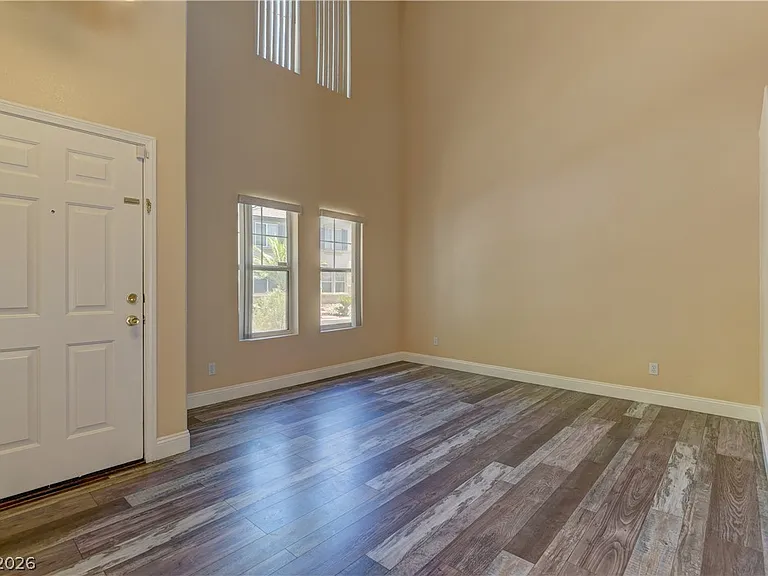 5317 La Quinta Hills St — Photo 5