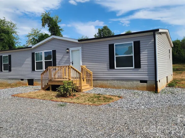 3613 Jamestown Rd, Morganton, NC 28655