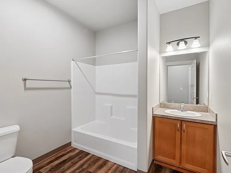 Cascade Ridge — Photo 12